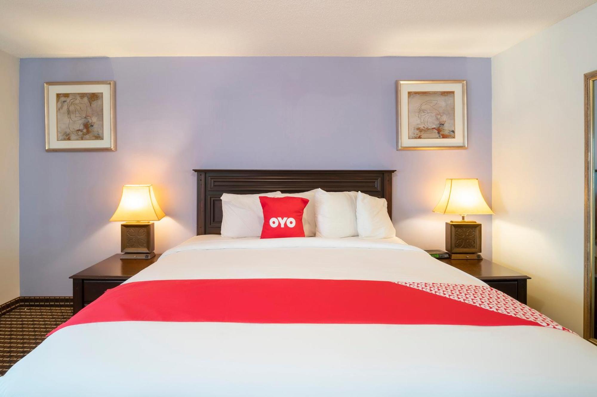 Oyo Townhouse Houston Airport North Hotel Екстериор снимка