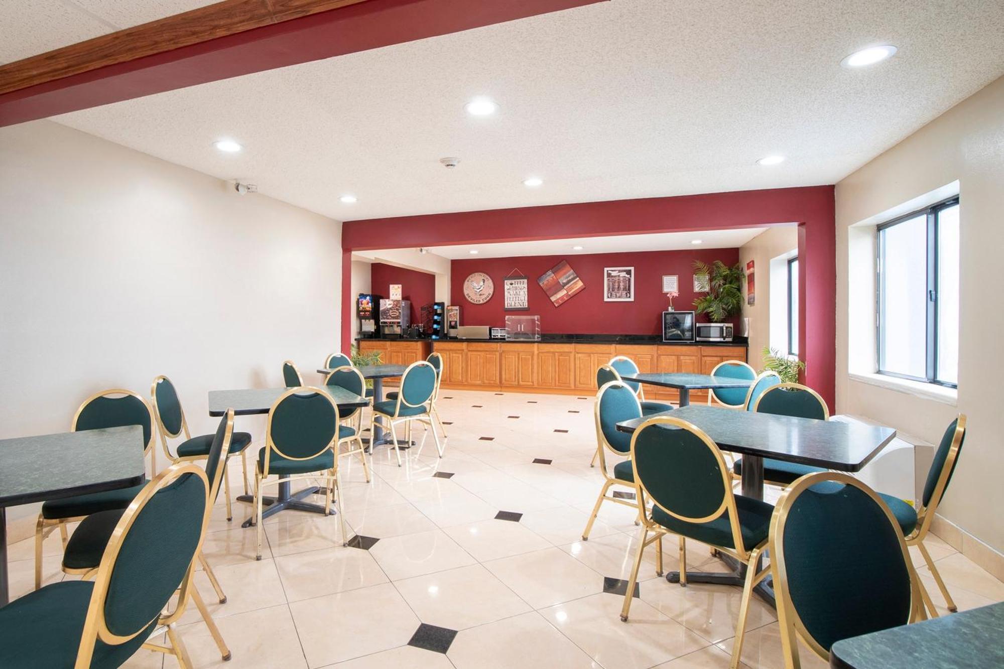 Oyo Townhouse Houston Airport North Hotel Екстериор снимка