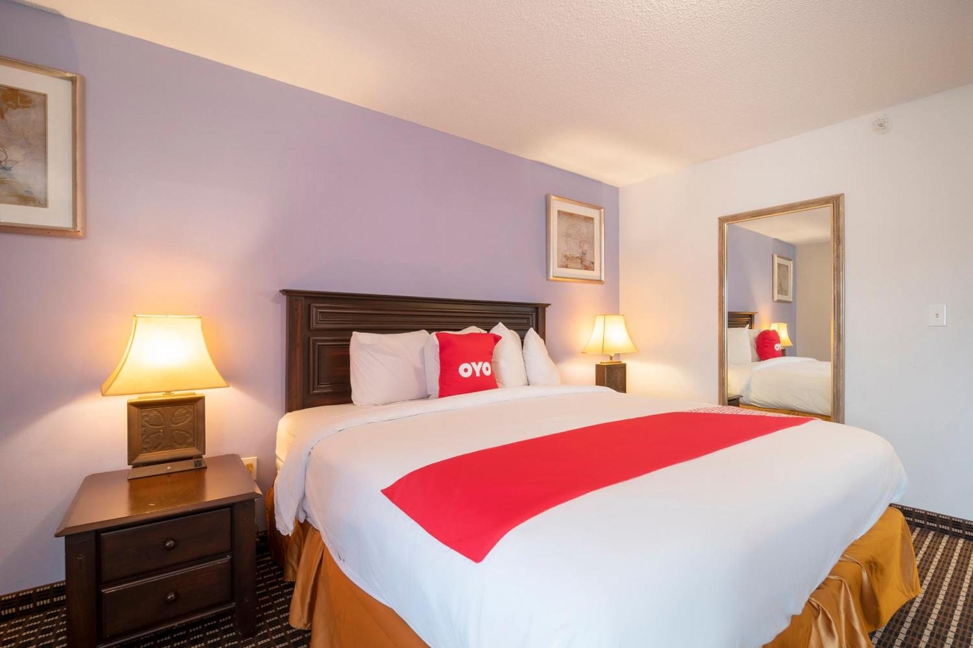 Oyo Townhouse Houston Airport North Hotel Екстериор снимка