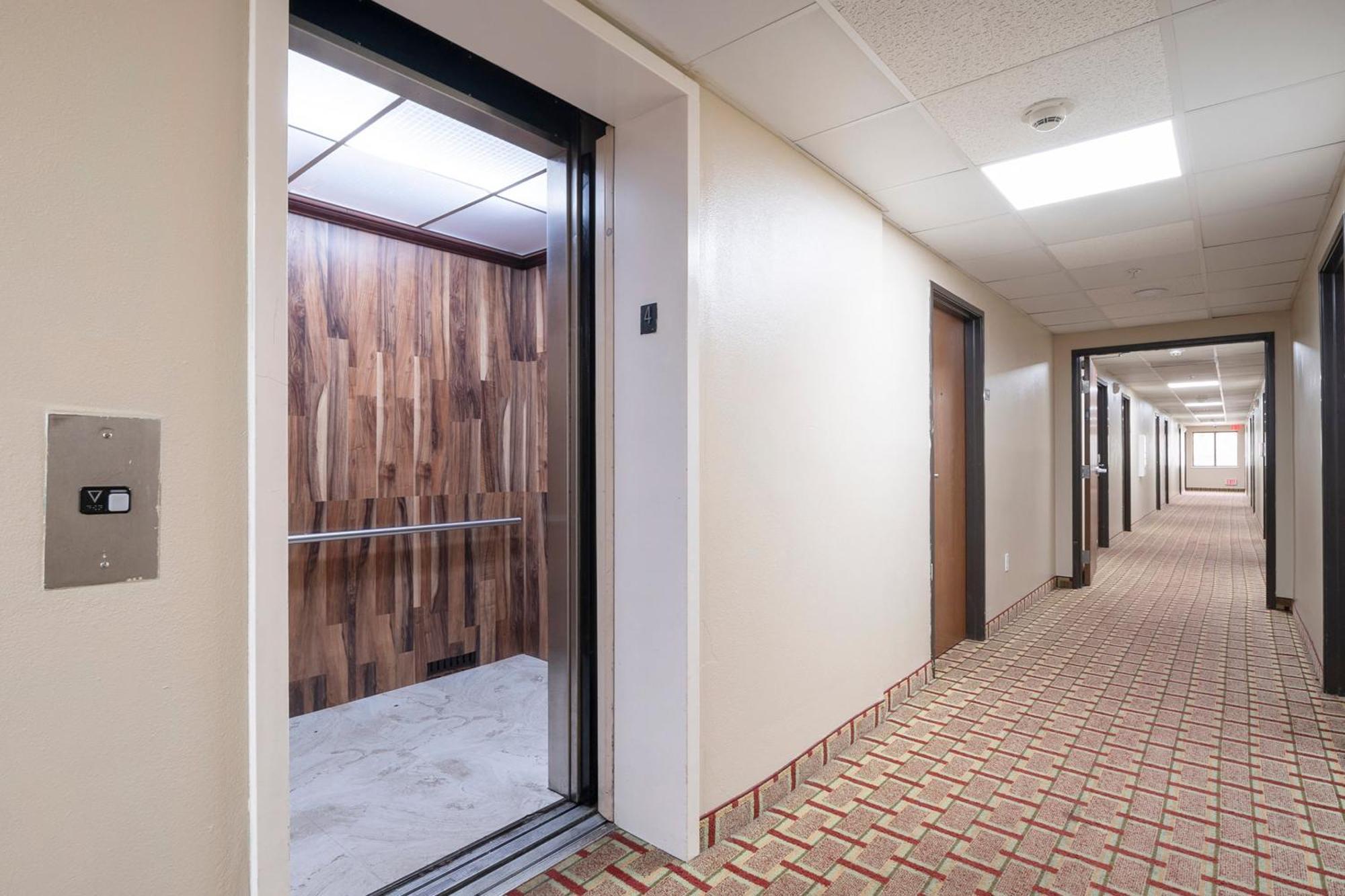 Oyo Townhouse Houston Airport North Hotel Екстериор снимка