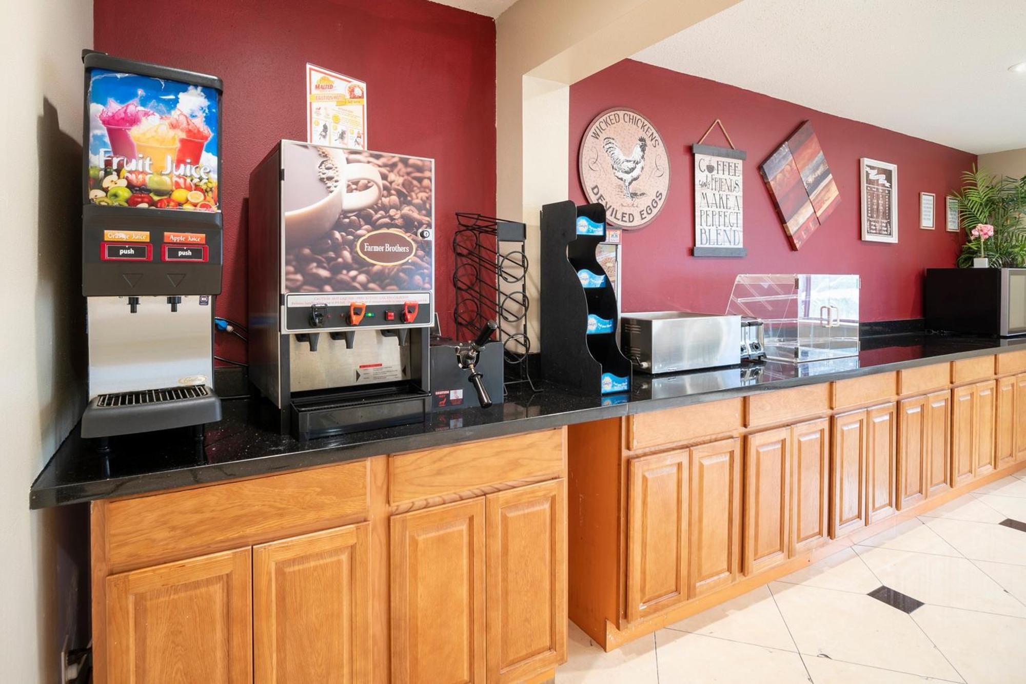 Oyo Townhouse Houston Airport North Hotel Екстериор снимка